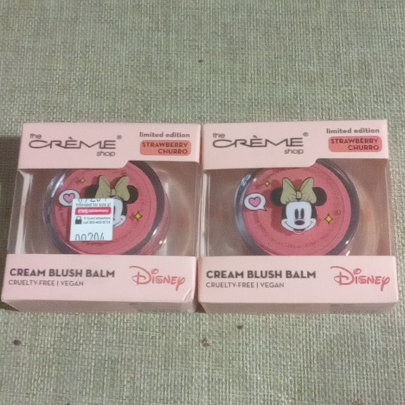 THE CRÈME SHOP (7) DISNEY MICKEY & MINNIE MOUSE SKINCARE & MAKEUP - Picture 4 of 10